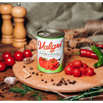 Томаты очищенные нарезанные кубиками Valgri